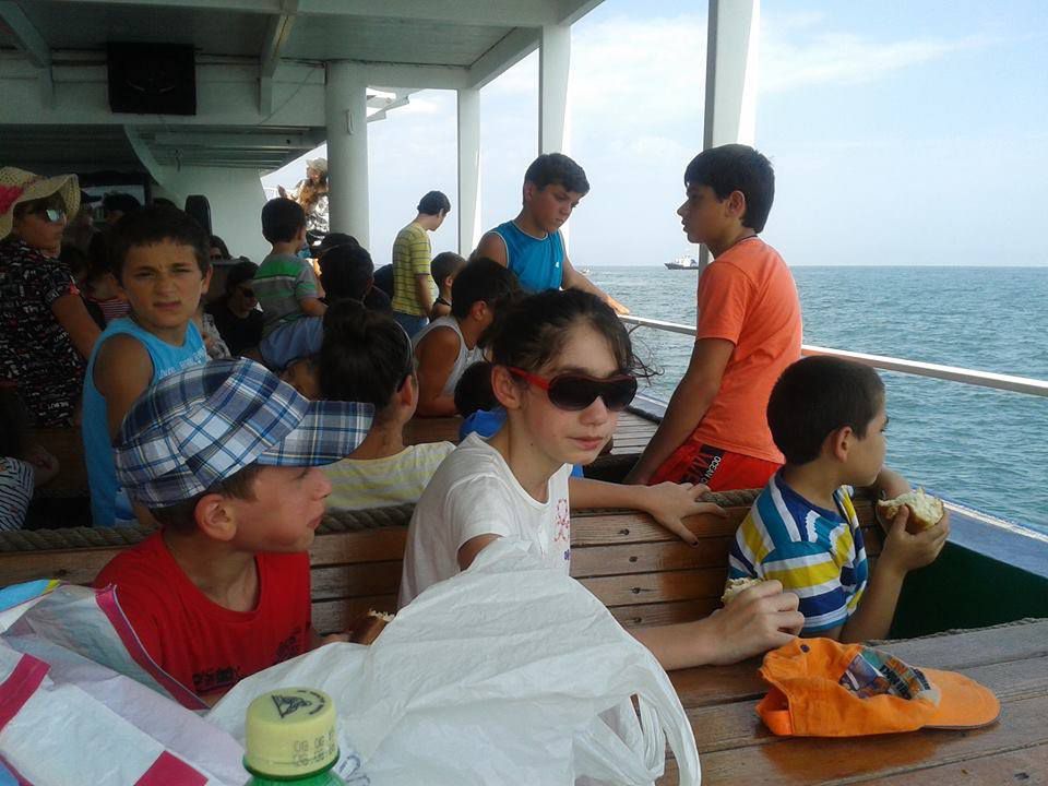 Children of the family type orphanage spend their holidays in Kobuleti image