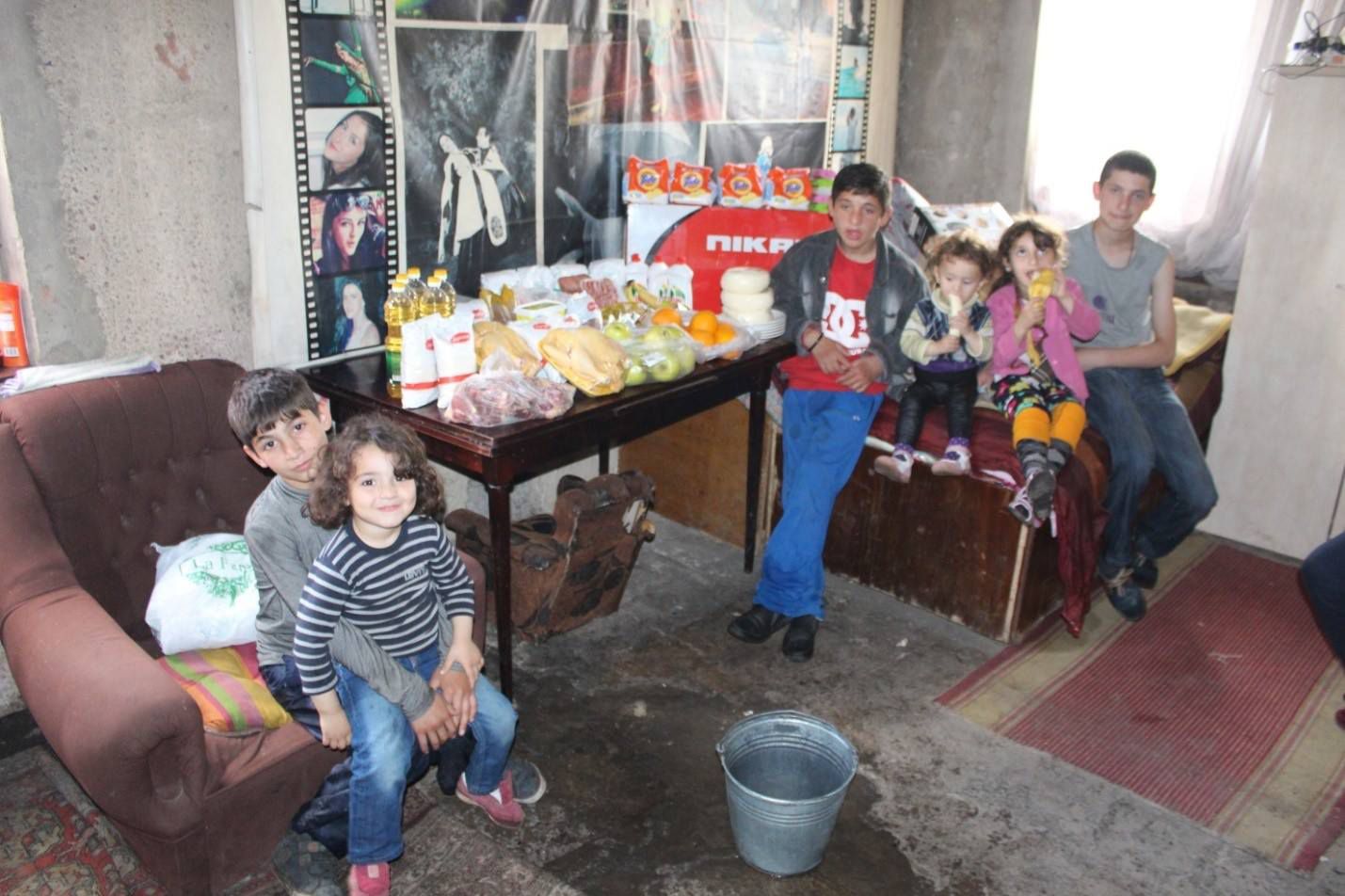 Assistance for the large family with many children of Kobulashvili image