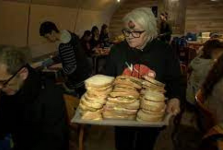 Distribution of food to the needy in Budapest image